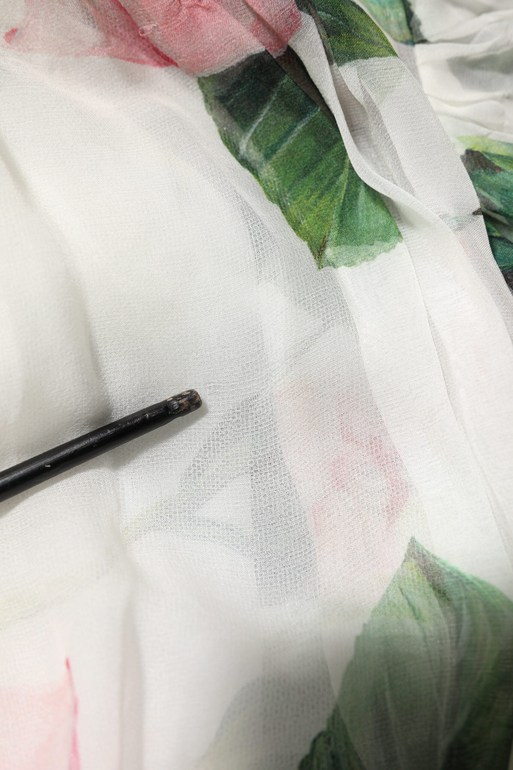 Dolce & Gabbana White Floral Roses Silk Maxi Long Gown Dress