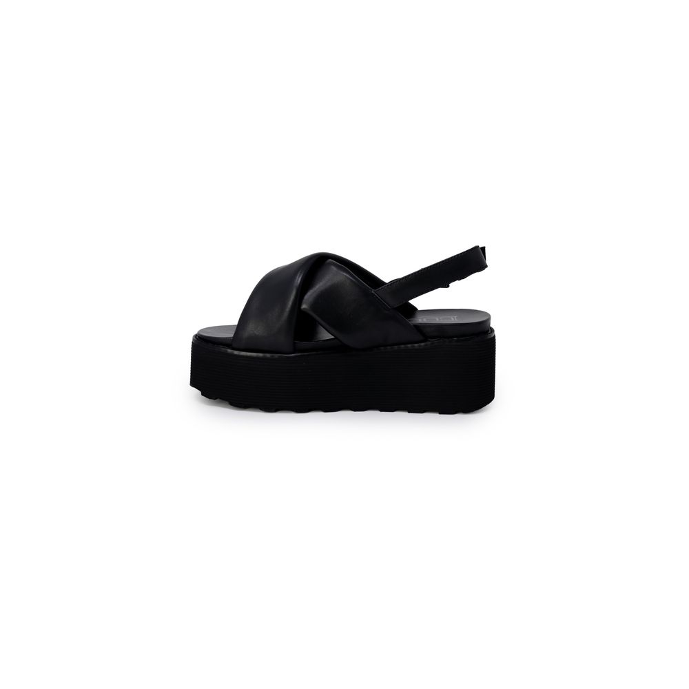 Cult Black Leather Sandal