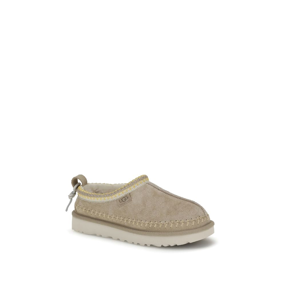 UGG Beige Leather Moccassin