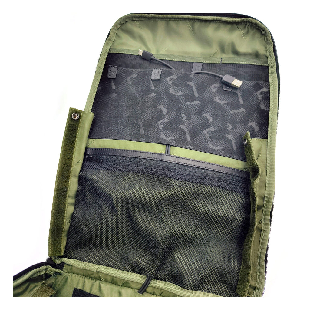 Piquadro Black Leather Backpack